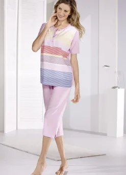 Schlafanzug mit kurzen Ärmeln und wadenlanger Hose