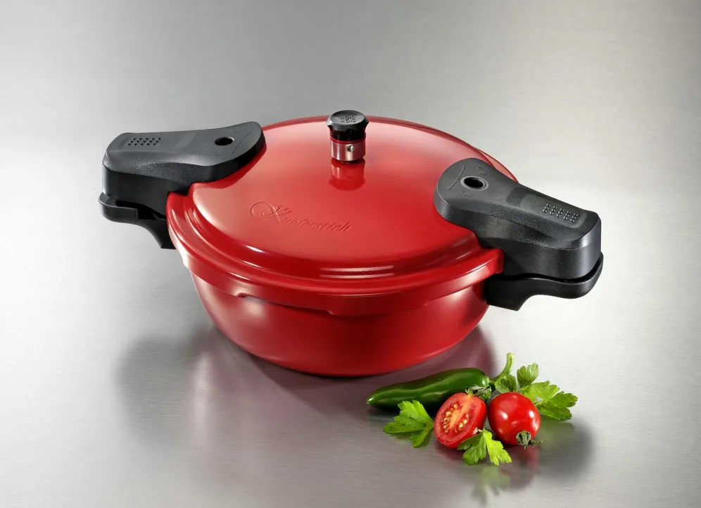 Schnellkochtopf mit hochwertiger Keramikbeschichtung