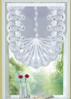 Schwalbenschwanz-Gardine mit echter Plauener Stickerei
