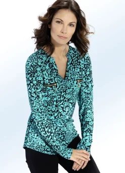 Shirt mit V-Schlitz in 4 Farben