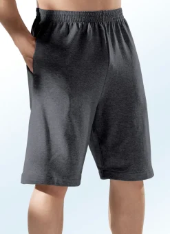 Shorts in 4 Farben