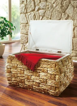 Sitztruhe aus Naturfaser in raffinierter Flechtart
