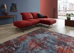 Stilvoll bedruckte Brücken und Teppiche