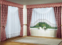 Store mit Plauener Spitze