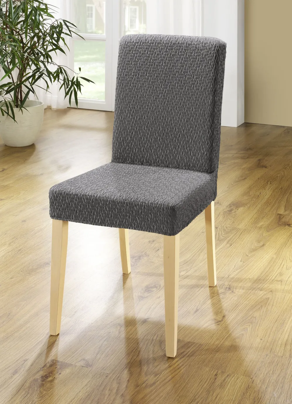 Stretchbezüge mit schöner Strukturierung