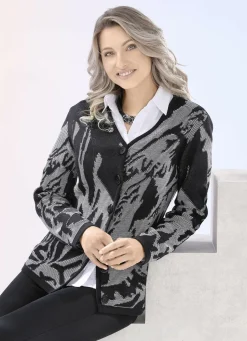 Strickjacke in grafischer Optik mit platischem Effekt