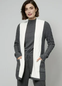 Strickjacke in Strukturmix