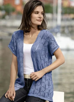 Strickweste mit Ajourmuster