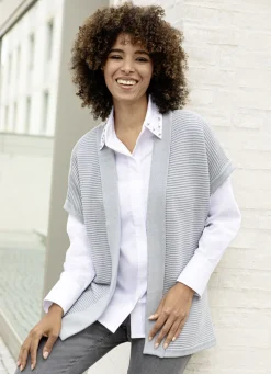 Strickweste mit Struktur