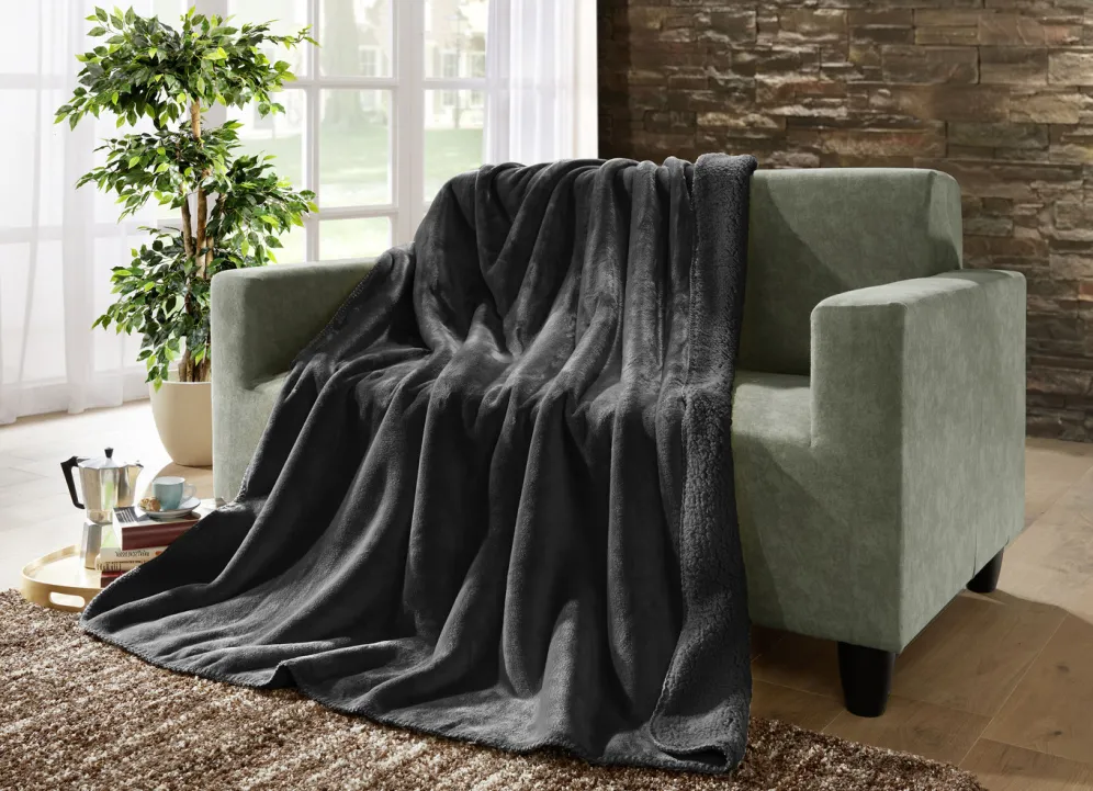 Superkuschelige Wohndecke in Teddyfleece-Qualität