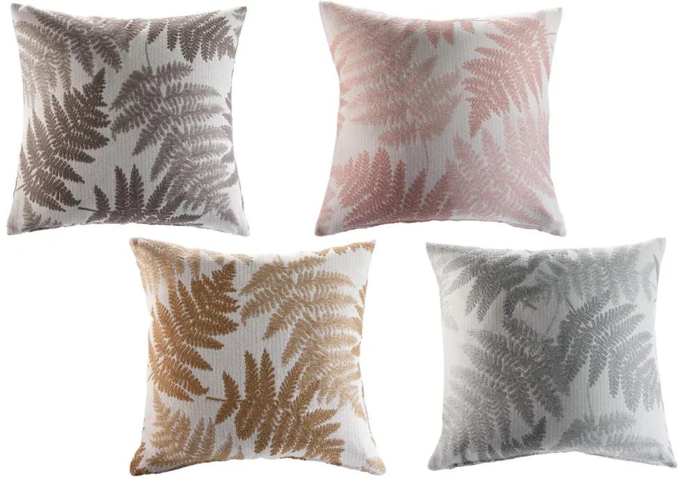 Tagesdecke mit naturnahen Blättermotiven