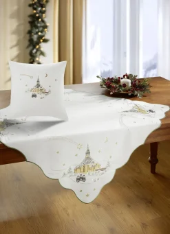 Tisch- und Raumdekoration mit echter Plauener Spitze