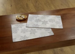 Tisch- und Raumdekoration mit Glitzergarn