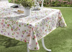 Tischdekoration in pflegeleichter Qualität