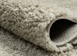 Traumhaft flauschige Brücken und Teppiche in Shaggy-Qualität