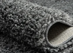 Traumhaft flauschige Brücken und Teppiche in Shaggy-Qualität