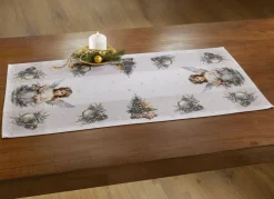 Traumhaft schöne Tisch- und Raumdekoration