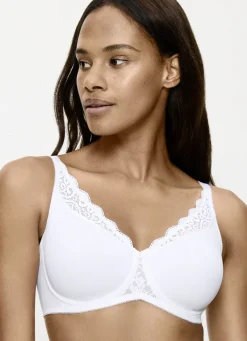 Triumph Amourette Minimzer-Bügel-BH mit Elastikspitze