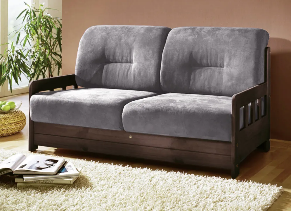 Verwandlungssofa aus massiver Kiefer