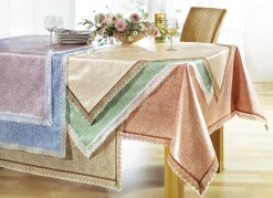 Wachstuch-Tischdecken mit Häkelborte