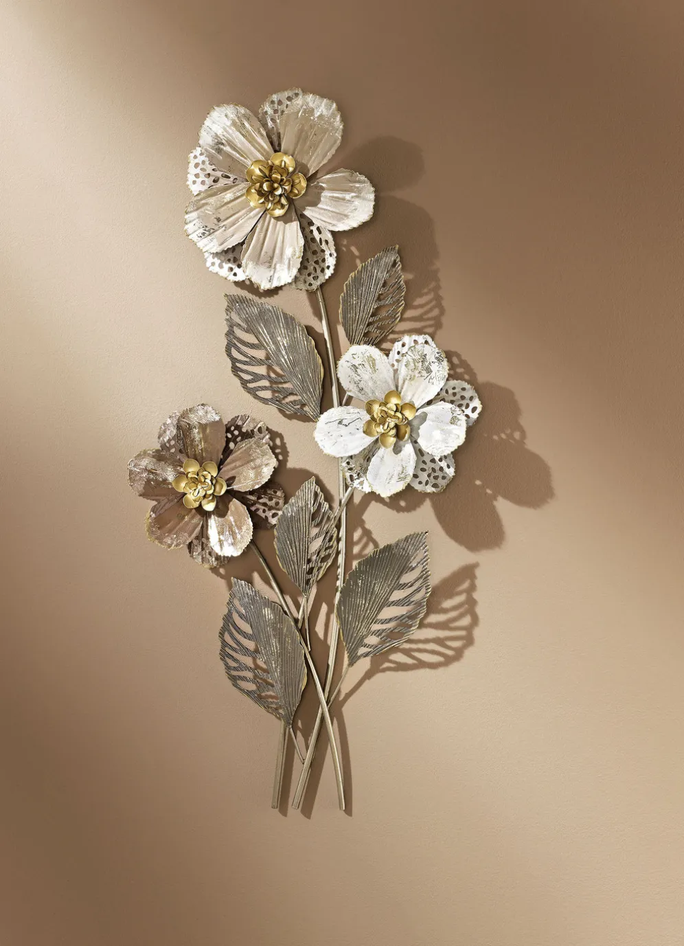 Wanddekoration aus Metall