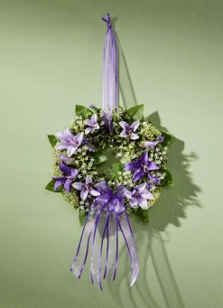 Wandkranz mit bezauberndem Textilschleifenband