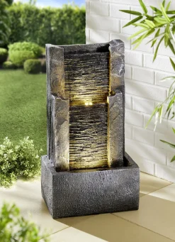 Wasserwand Fendi mit LED-Beleuchtung