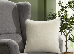 Webpelzdecke und Kissenbezug aus Alpakawolle