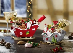 Weihnachts-Schlitten mit Weihnachtsleckereien