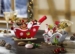 Weihnachts-Schlitten mit Weihnachtsleckereien