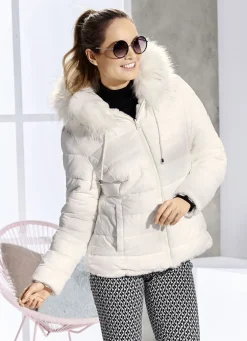 Wendejacke mit fester Kapuze