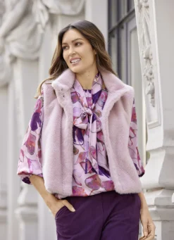 Weste mit Stehkragen