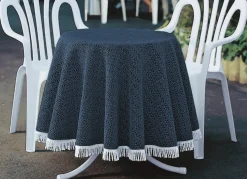 Wind- und wetterfeste Gartentischdecke mit Fransenabschluss