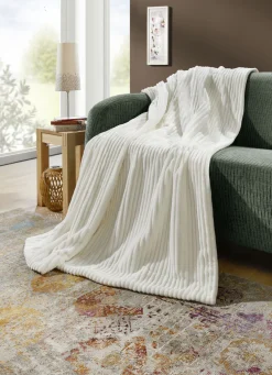 Wohnaccessoires in feiner Cord-Optik