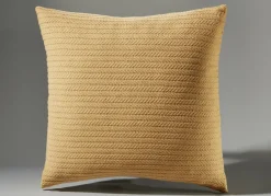 Wohndecke und Kissenbezug in toller Strickoptik