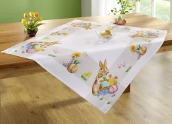 Zauberhafte Tischdecke mit niedlichen Ostermotiven