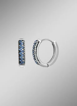 Zeitlose Eleganz: Klappcreolen mit funkelnden Kristallen