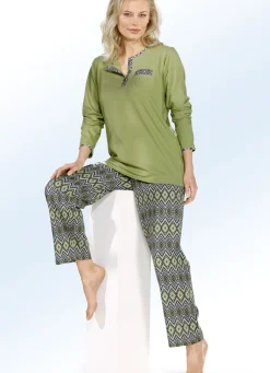 Zweierpack Schlafanzüge mit Brusttasche und Knopfleiste